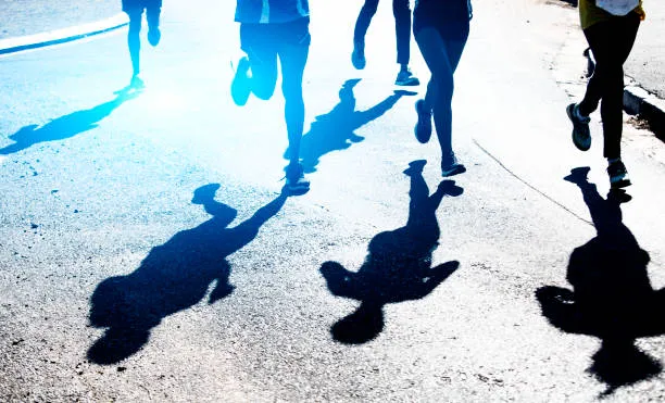 Neon Strides: Run of city image 3